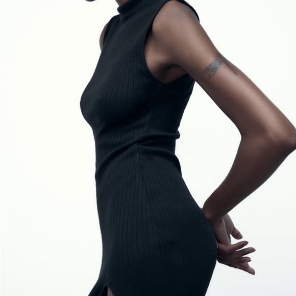 Zara Small Black Dress - Picture 2 of 15